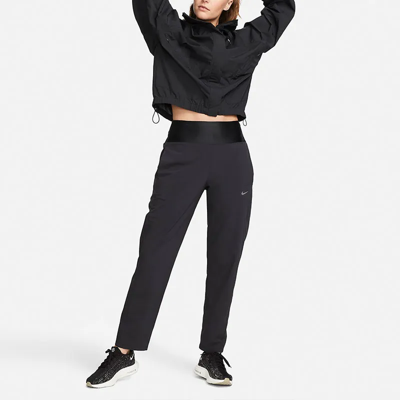 Nike Jackets Women's Black-2