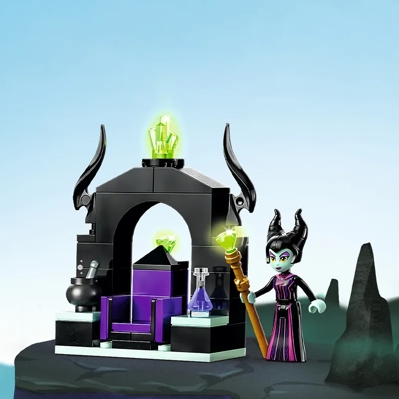 LEGO Aurora's Castle Building Blocks 43211-1