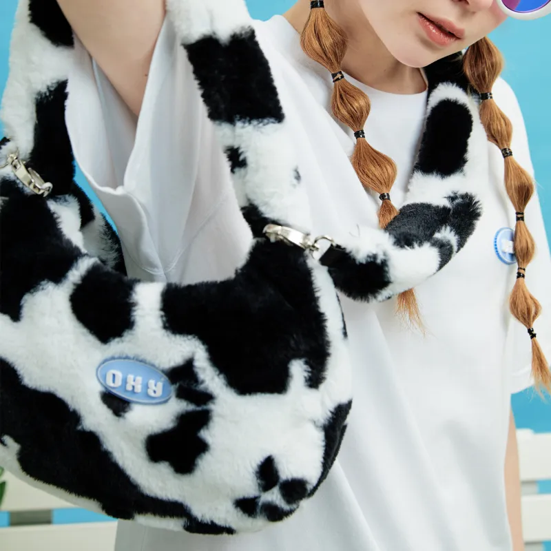 ORIGINAL X YOUTH Rabbit Fur Shoulder Bag Regular Women's Black White-6