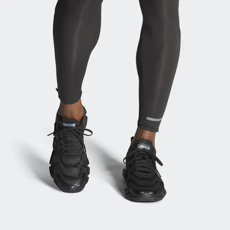 Adidas Climacool Vento Triple Black-6