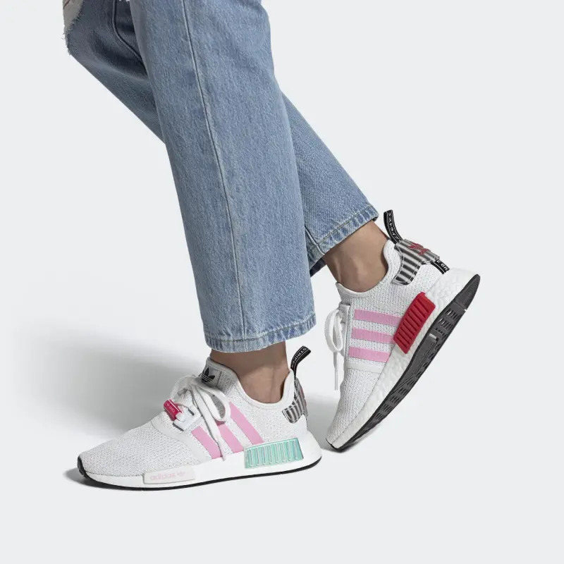 Adidas Nmd R1 White True Pink Hologram Women's-6
