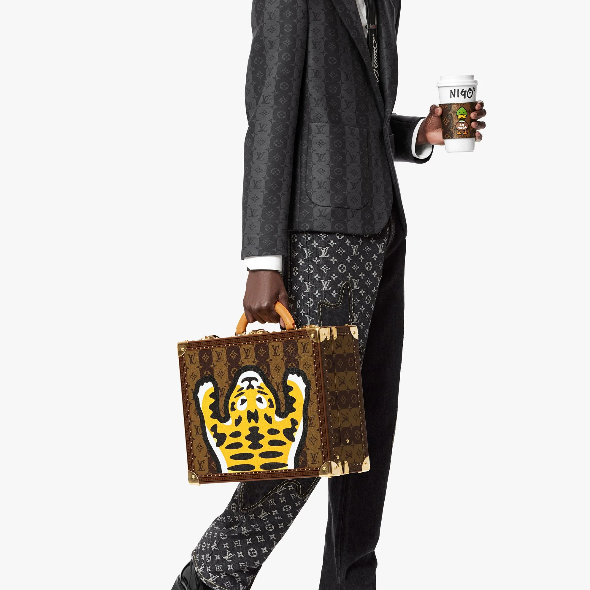 ✨新品未使用・箱付き✨　LOUIS VUITTON Nigo Bear ニゴ ✨新品未使用・箱付き✨ LOUIS VUITTON Nigo Bear ニゴ - 小物本物