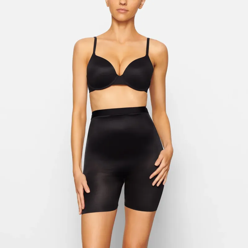 SKIMS BARELY THERE LOW BACK SHORT Casual Shorts Women's ONYX/Black-2