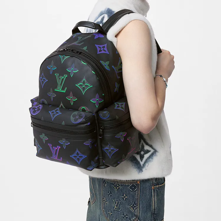 LOUIS VUITTON Backpack Comet Black Borealis-6