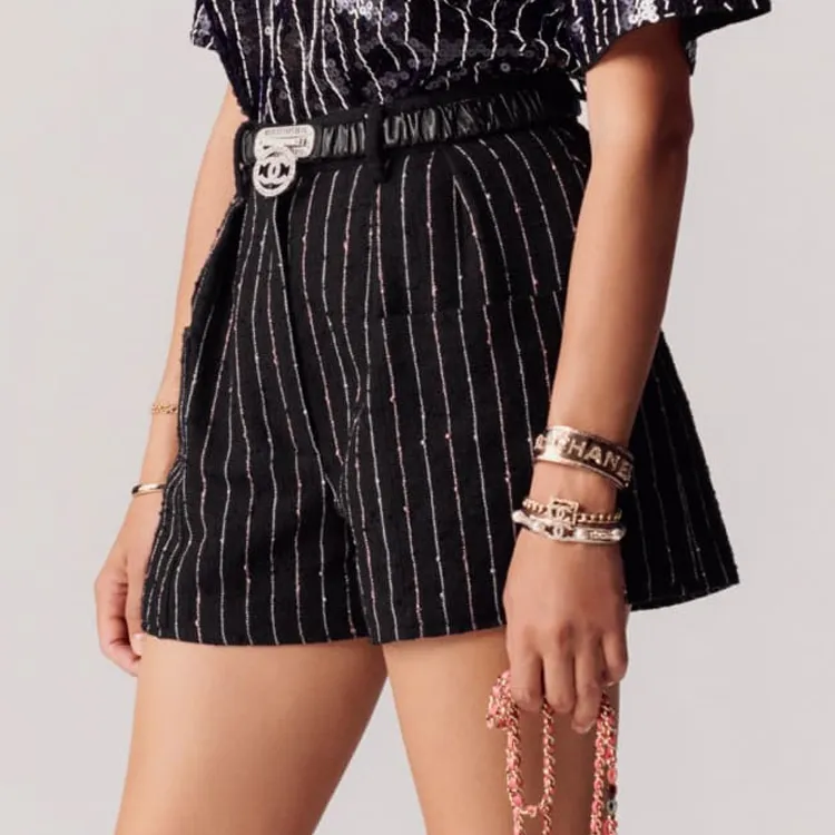 CHANEL 23 New Spring And Summer Arrivals Casual Shorts Women's Black/Light Pink-3