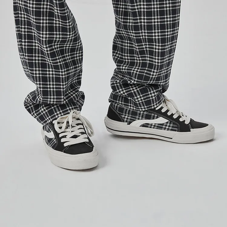 Vision Street Wear Astley Pro Skateboard Shoes Unisex Low Top Black/White-6