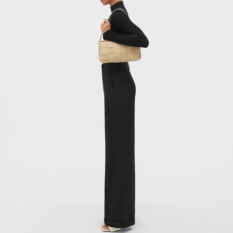 Bottega Veneta Brick Cassette Shoulder Bag Porridge-5