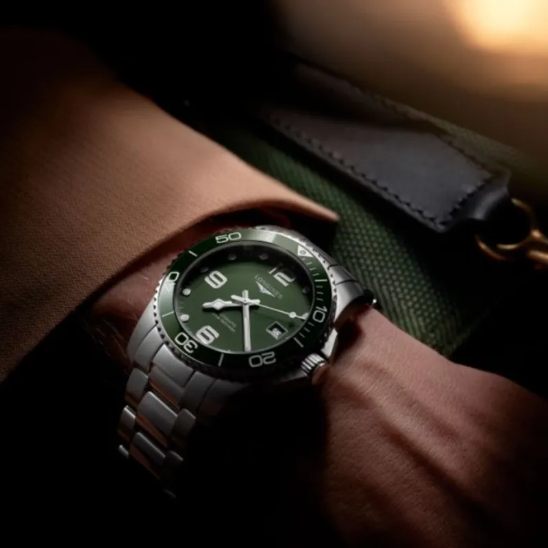 LONGINES Men Comcast Diving Collection Watch-4