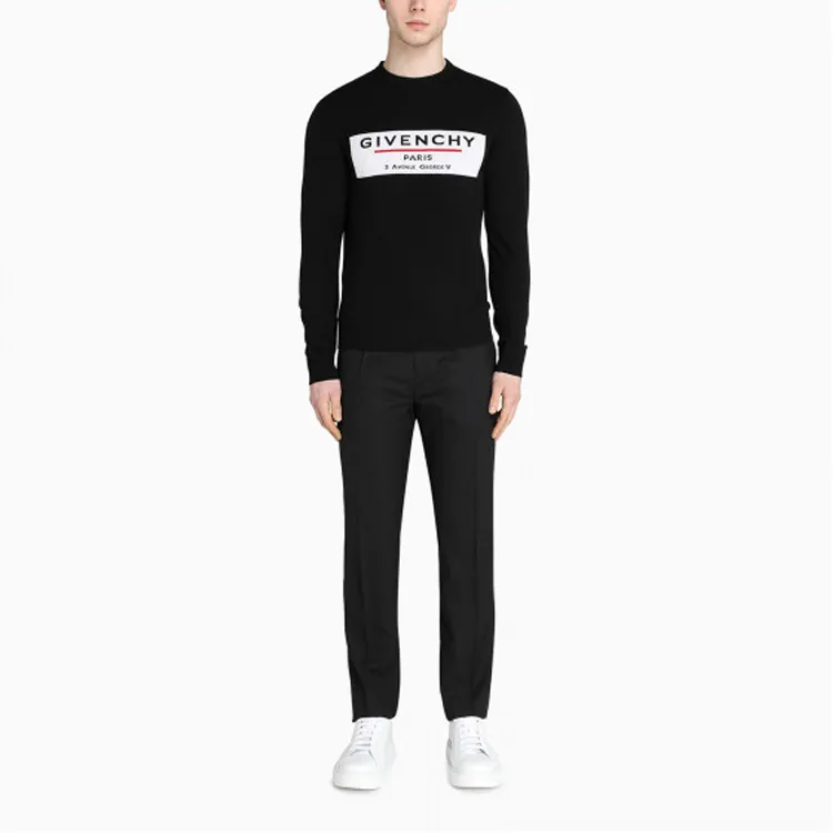 Givenchy Label motif Sweatet-1