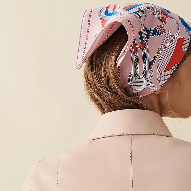 HERMES Silk Scarves Women's Vintage Pink/Red/Blue-1