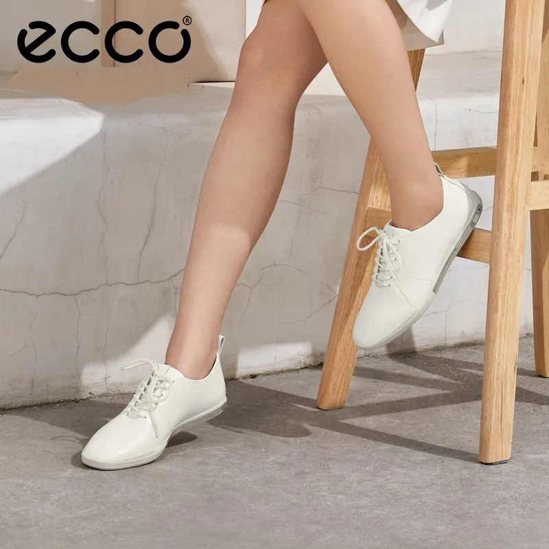 Ecco Stylish Skateboarding Shoes Women's White-5