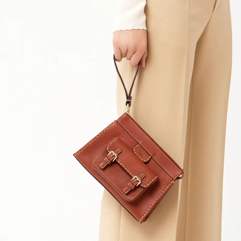 Chloe Edith Buffalo Leather Wrist Bags Clutches Small Size Women's Brown-3