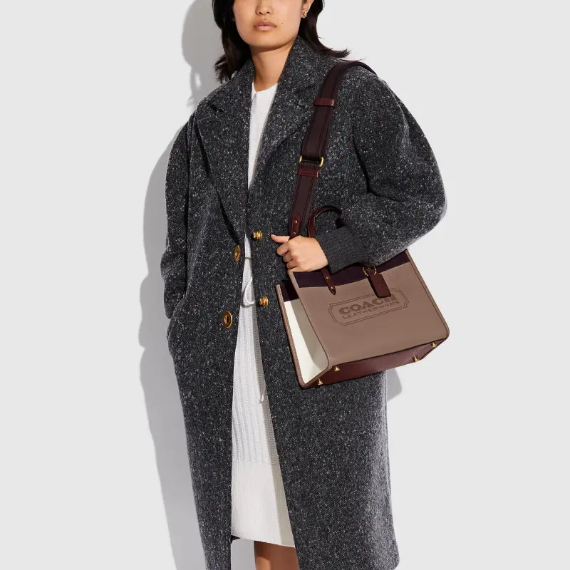 COACH Field Leather Crossbody Bag, Tote Bag, Shopping Bag, Handbag Tubas Unisex Milk Tea-4