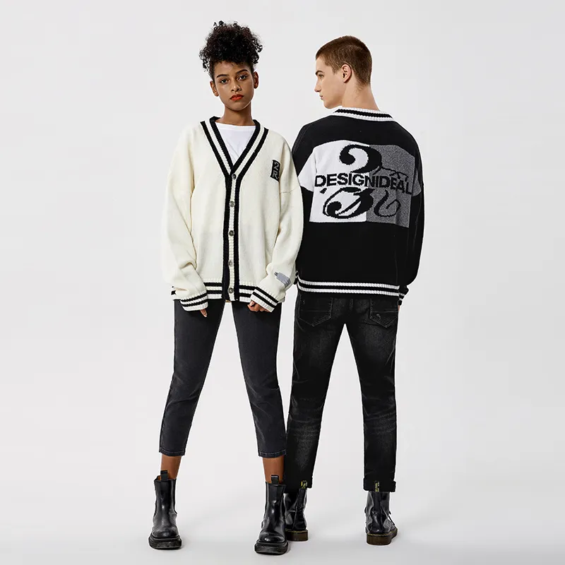 23R+ Sweaters Unisex Black-4