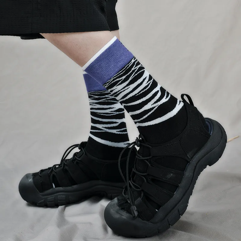 TOOCI Unisex Mid Calf Socks-7