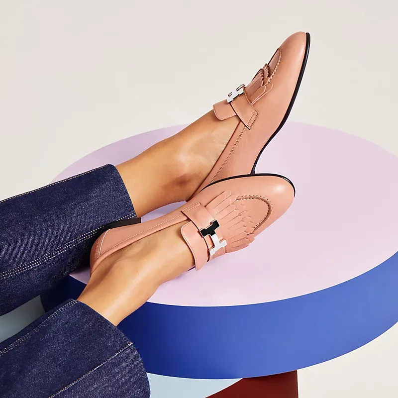 HERMES Royal Loafers Women's Nude-5