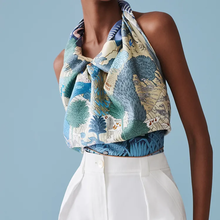 HERMES Carre Silk Scarves Unisex-1