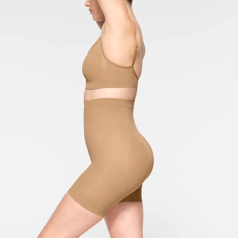 SKIMS SEAMLESS SCULPT MID THIGH SHORT Underpants Women's OCHRE/Ochre-3