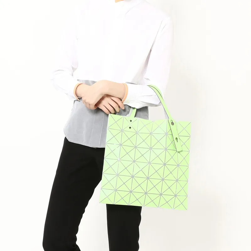 ISSEY MIYAKE Lucent Gloss Handbags-4