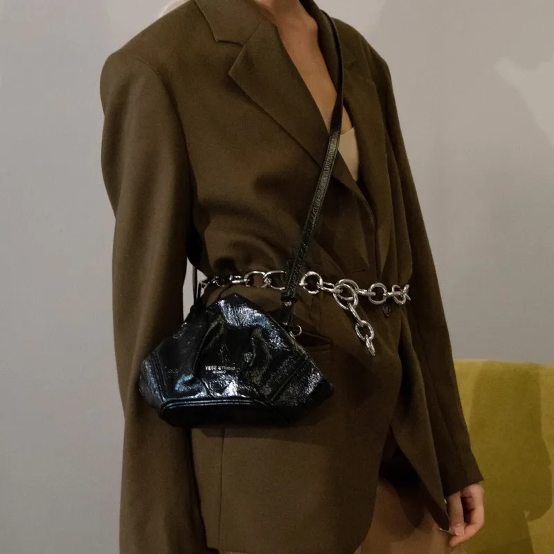 YESE STUDIO Shoulder Bags-5