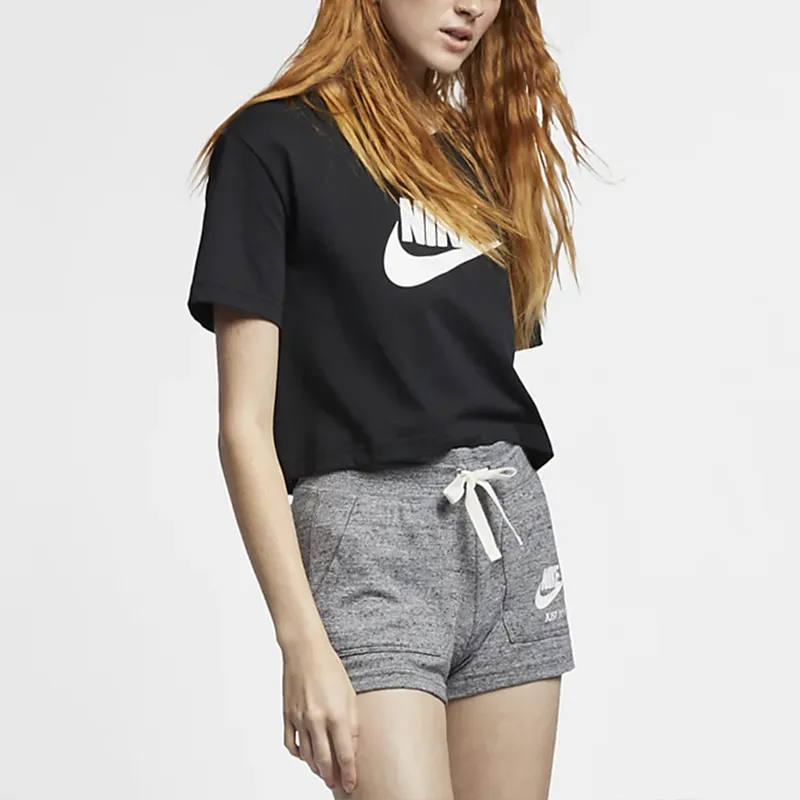 Nike Sportswear Essential Women's Cropped Logo T Shirt-4