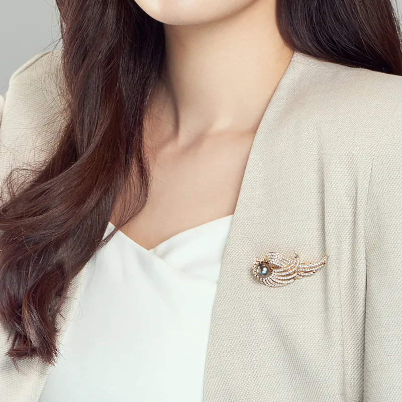CLORIS YING Pearl Brooches Women's-2