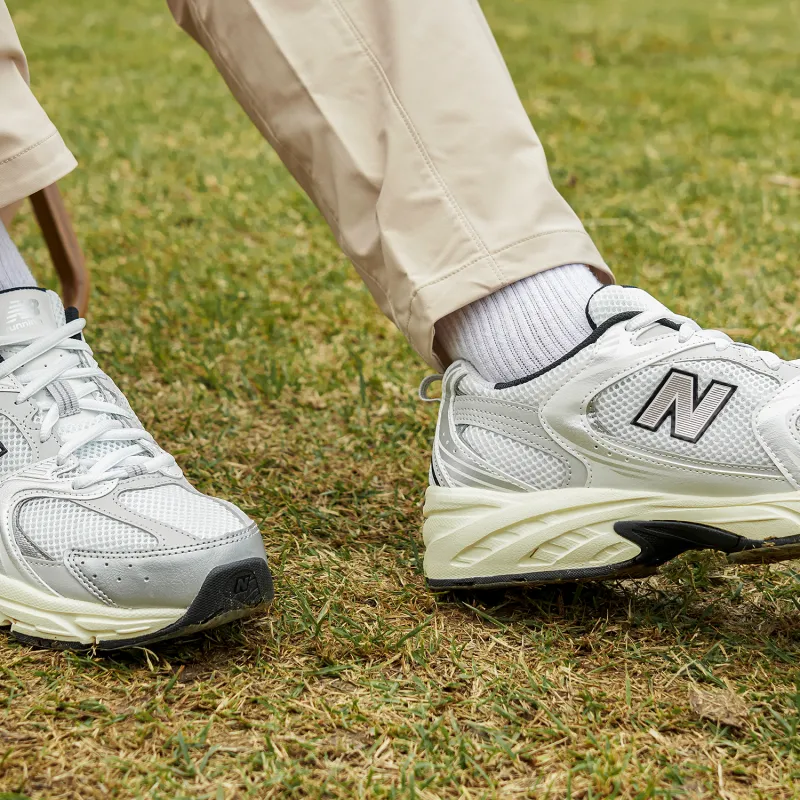 New Balance 530 Silver Cream-5