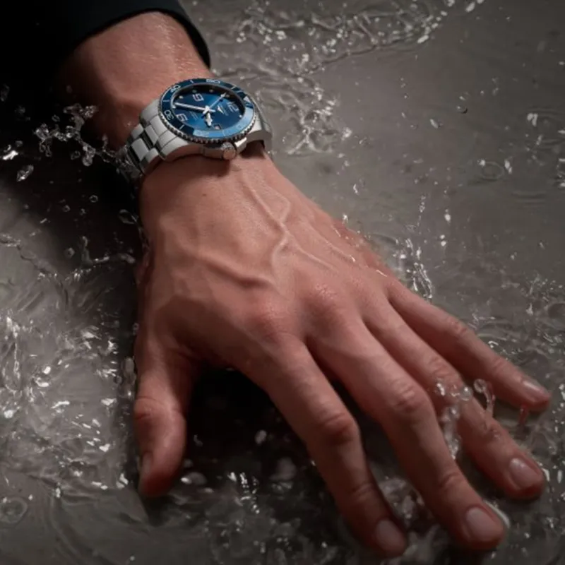 LONGINES Men Comcast Diving Collection Watch-7