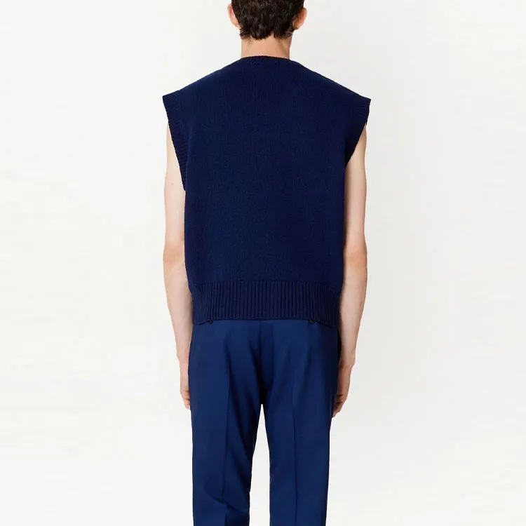 Ami Sleeveless Sweater-4