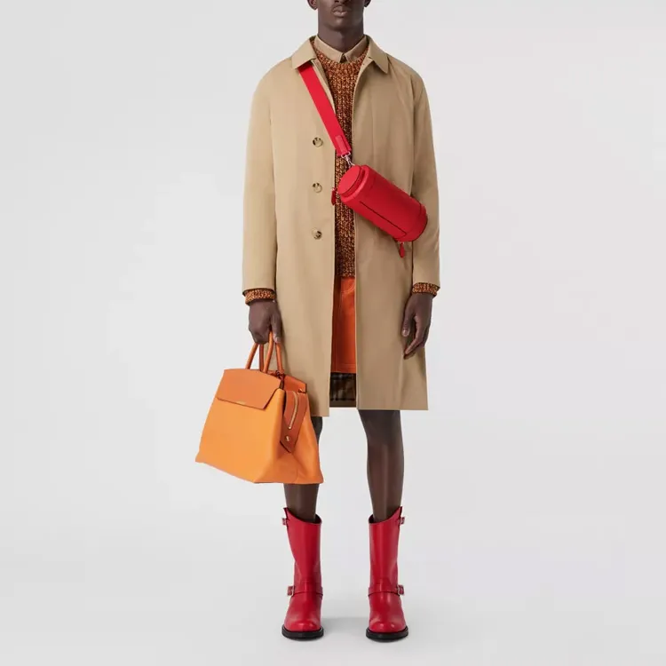 Burberry Camden Heritage Trench Coat-2