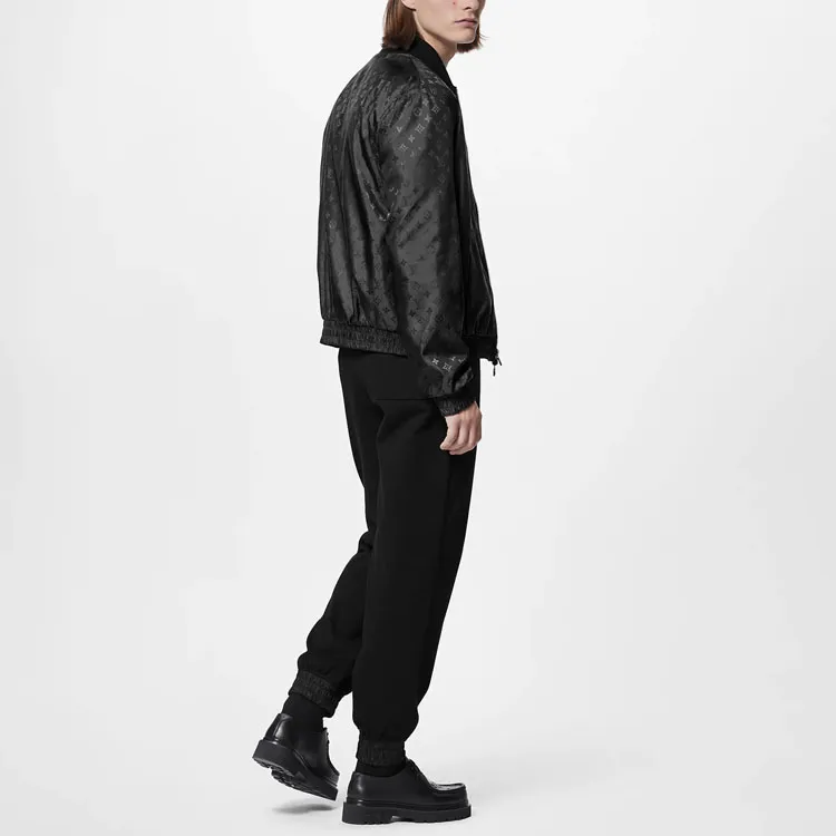 LOUIS VUITTON 1AFQ92 Monogram Reversible Light Bomber-4