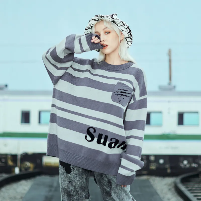 Suamoment Sweaters Unisex-2