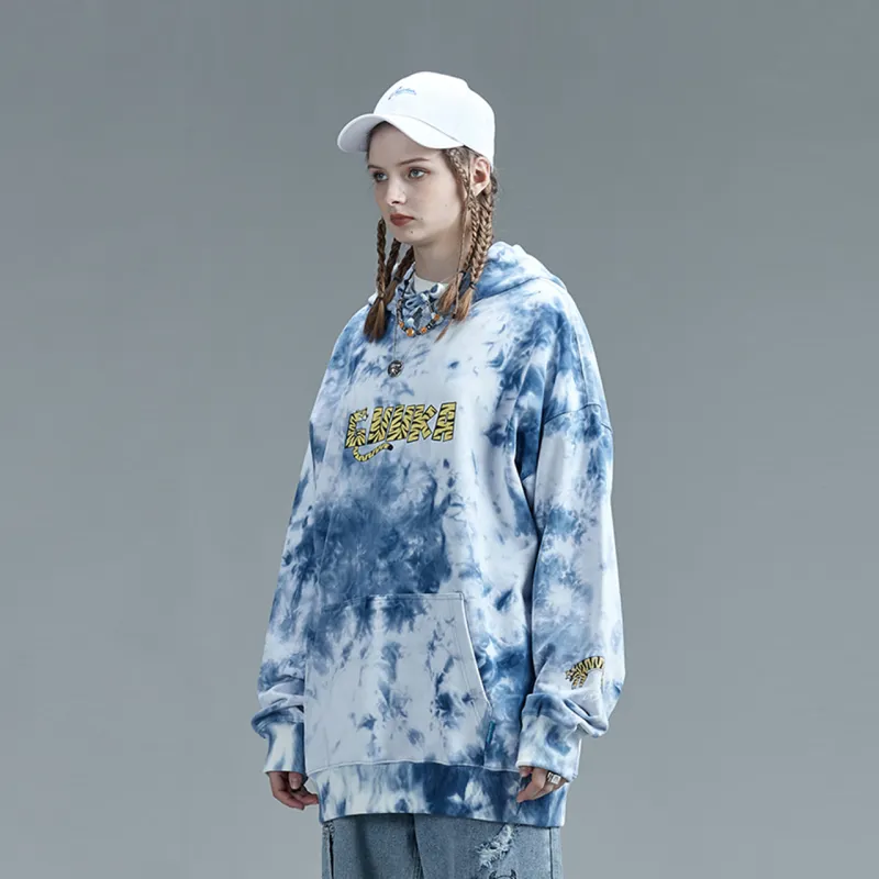 Guuka Sweatshirt Unisex Sky Blue-6