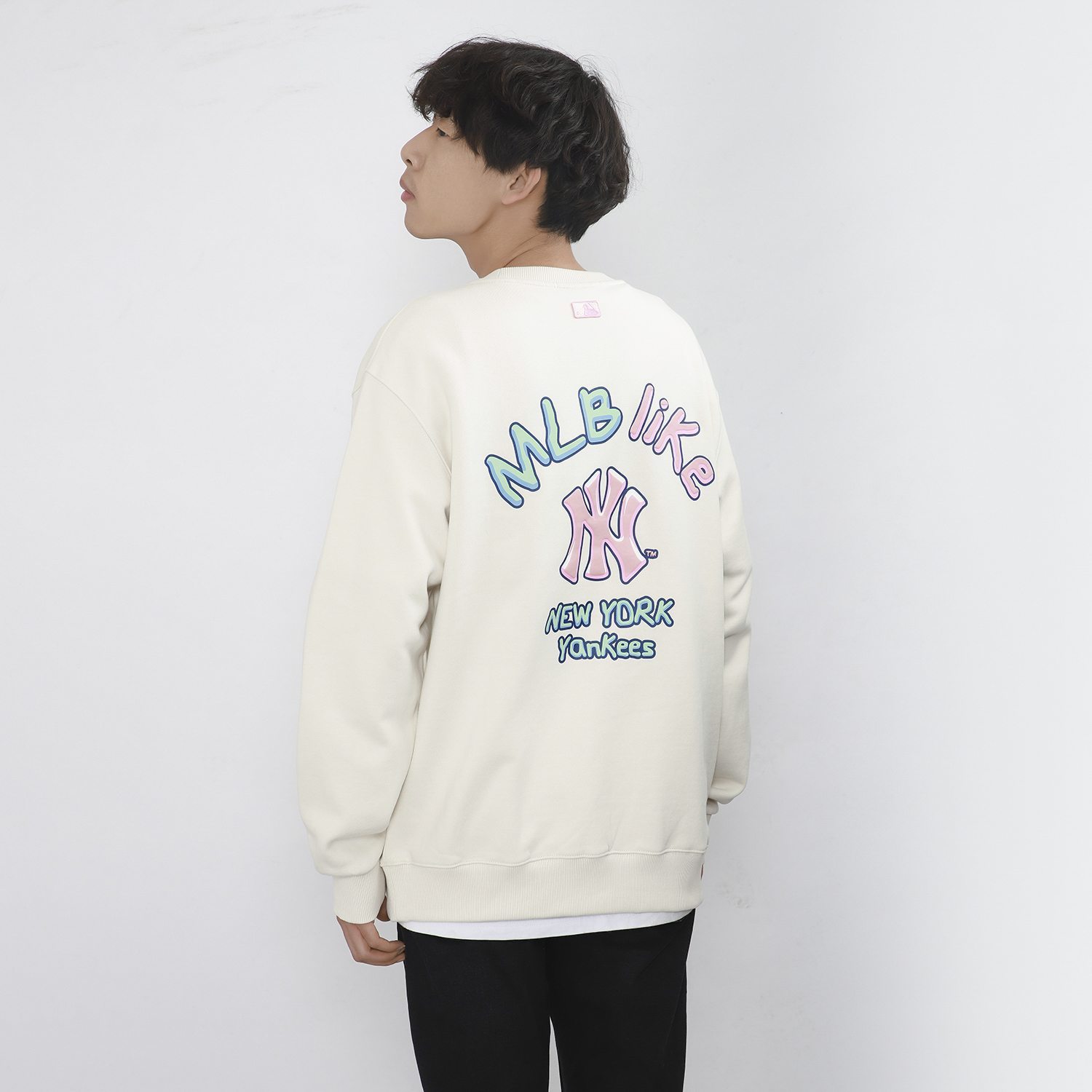 MLB Unisex New York Yankees Logo Sweatshirt Pink/Red