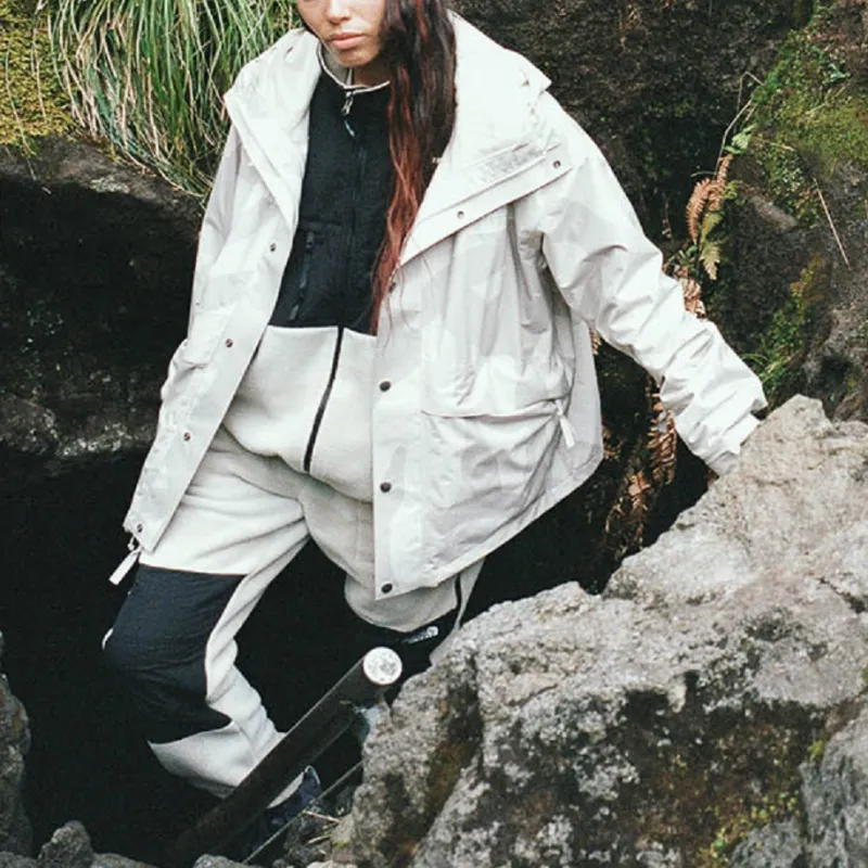 KAWS X THE NORTH FACE Retro 1995 Denali Jacket-3