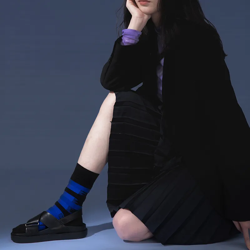 TOOCI Unisex Mid Calf Socks-3