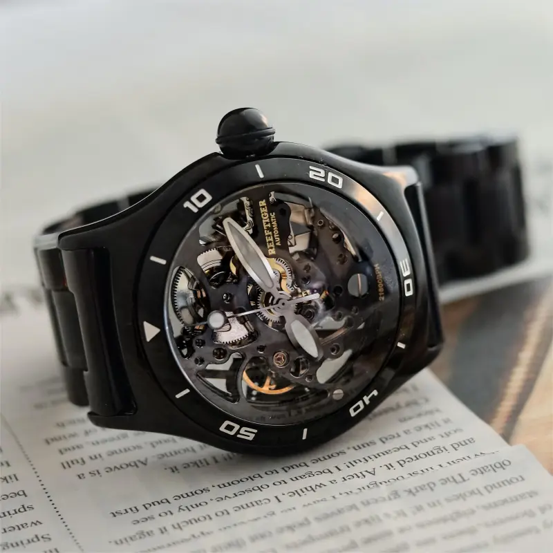 REEF TIGER Men Aurora Watch-1