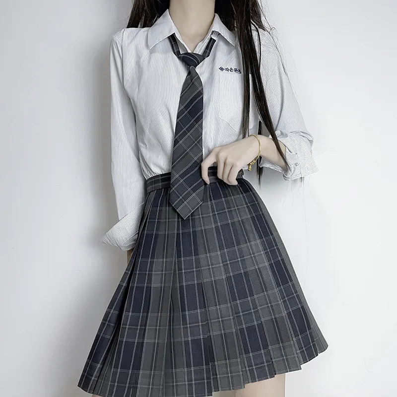Tokyo Season Casual Short Skirts Women's Carbon Fiber Estate Plaid Skirt-41