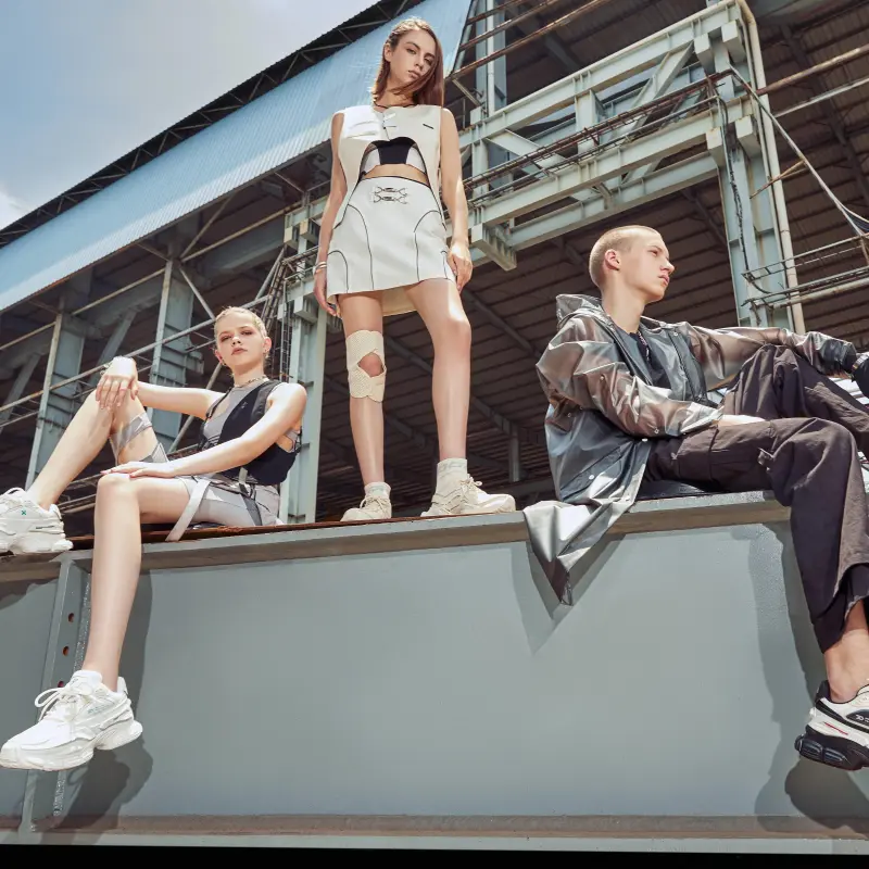 OGR WU Qiankun Wheel Chunky Sneakers Unisex Low Top Prelude White-9