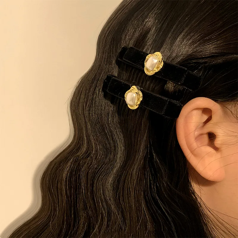 SENDME Hair Clips Women's Black Velvet Pearl Bowknot Hair Clip Set Of Two-1