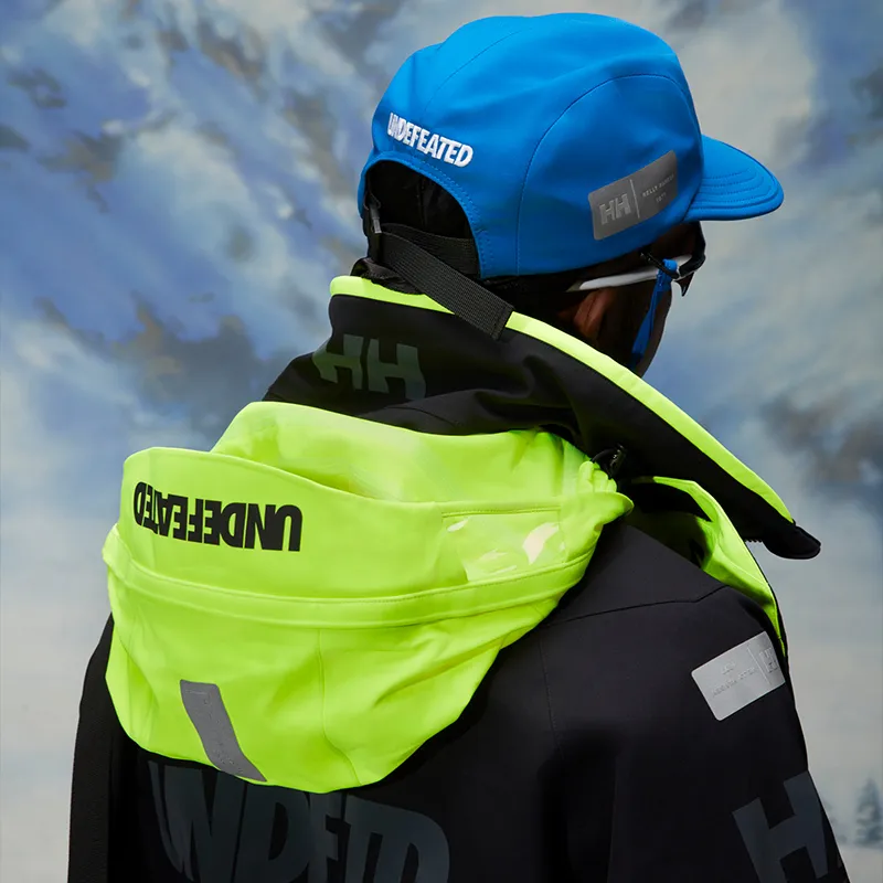 UNDEFEATED x Helly Hansen FW22 Jacket Unisex-3