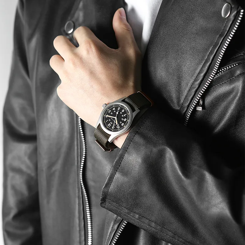 Hamilton Men Khaki Field Series Watch-1