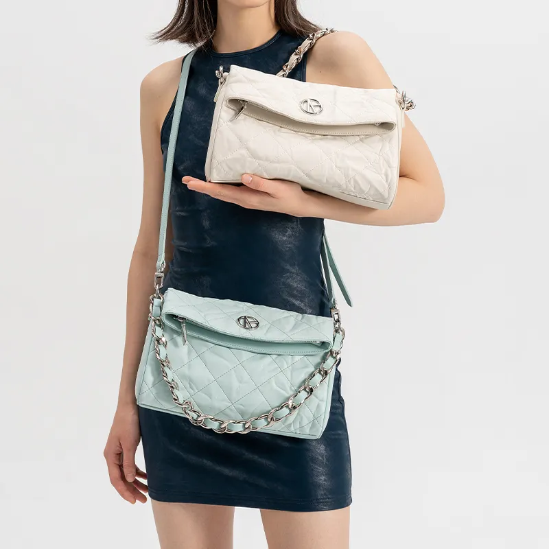 VANESSA HOGAN Cow Leather Commuter Bag Shoulder Bag Medium Size Women's Ecru/Black/Light Blue-3