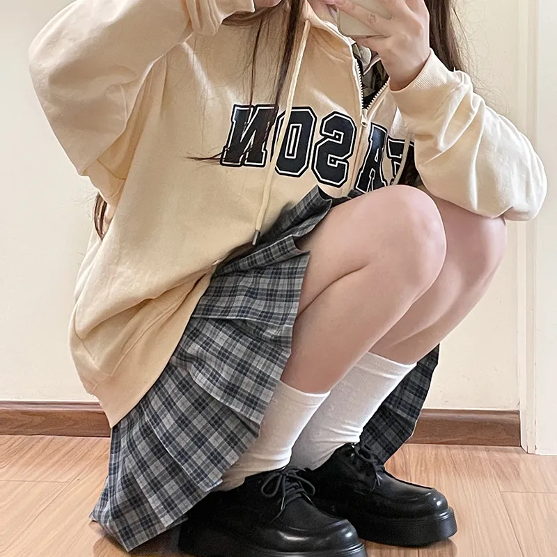 Tokyo Season Sweatshirt Women's-61