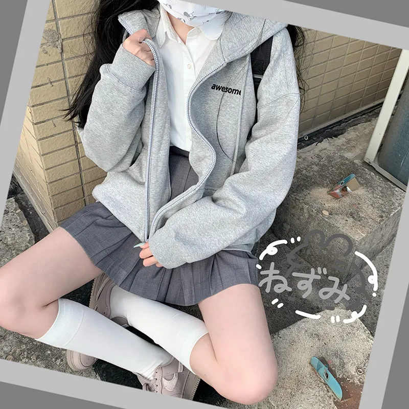 Tokyo Season Sweatshirt Women's-89