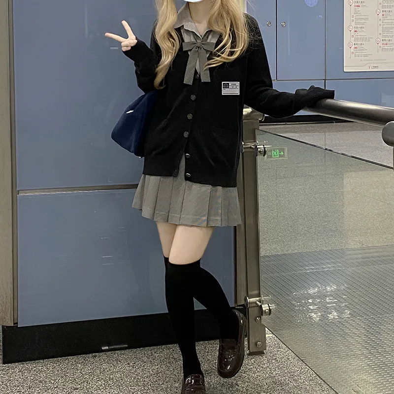 Tokyo Season Sweater Women's Charcoal Gray-9