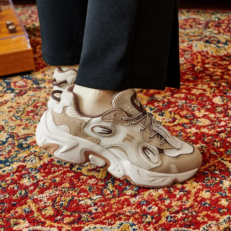 FILA FUSION Raccoon Cushioning Anti-Slip And Wear-Resistant Low-Top Chunky Sneakers Women's White Sesame-10