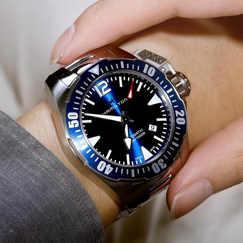 Hamilton Men Khaki Navy Collection Watch-1