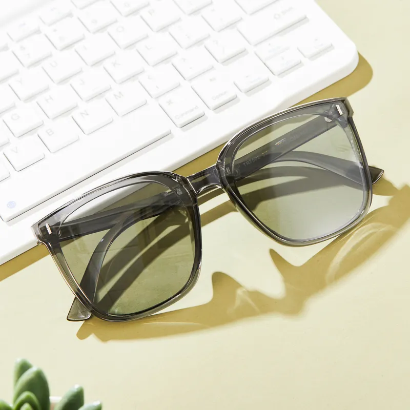 MUYKUY TR/Memory Plastic Square Sunglasses Unisex-4