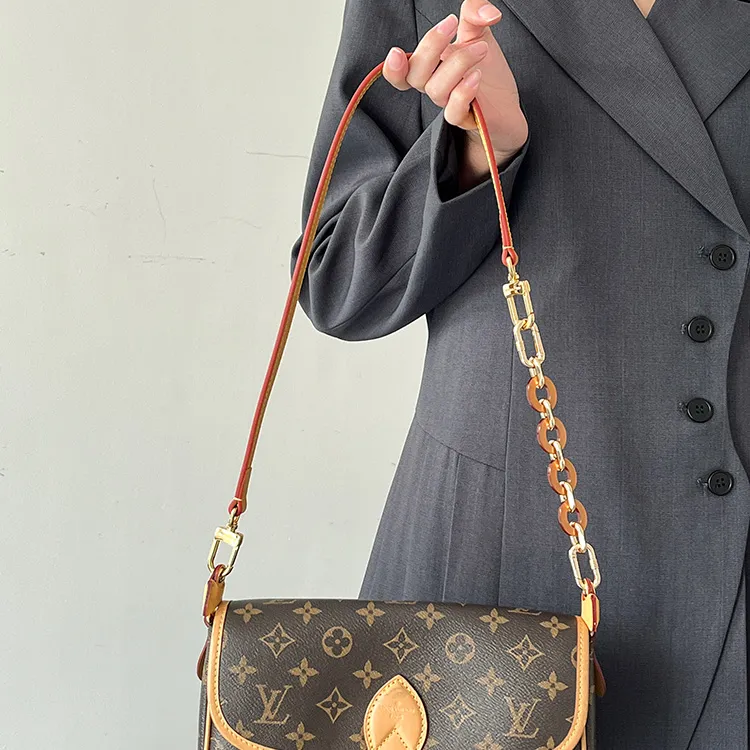 Luxury Care Artisan Workshop Acrylic Bag Strap Women's Brown-5